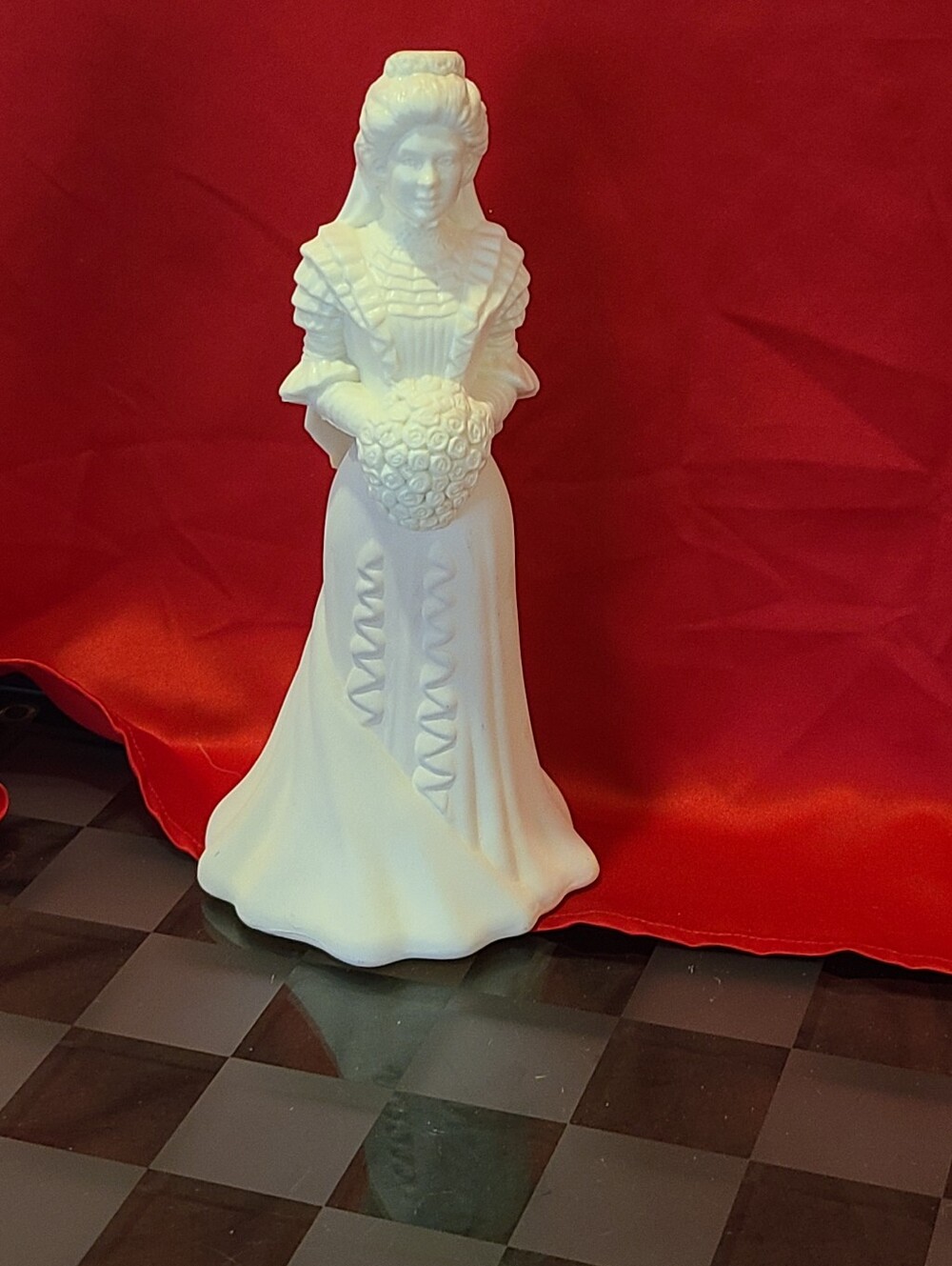 White AVON Collectible Empty Bottle Bride Figurine - Vintage Style
